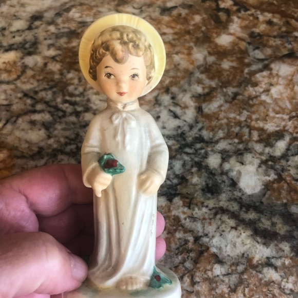 Vintage Goebel Robson Christchild with Holly figurine ROB 406 dates back to 1958 - Picture 5 of 6